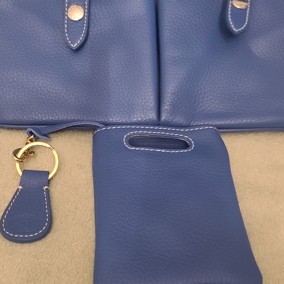 Dooney & Bourke Blue Leather Shoulder Bag - Picture 2 of 6